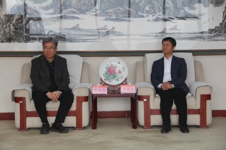UShandong LANO usebenzisana noNjingalwazi KWAK, iNyanga Kyu, Ph.D. kunye nommeli uLiang Tongho ovela kwiDyunivesithi yaseDongguk, eMzantsi Korea ukuze enze uTshintsho kunye neNtsebenziswano kwiNdawo yoLawulo lweNgxolo kunye neYunivesithi yaseShandong Jianzhu. UShandong LANO usebenzisana noNjingalwazi KWAK, iNyanga Kyu, Ph.D. kunye nommeli uLiang Tongho ovela kwiDyunivesithi yaseDongguk, eMzantsi Korea ukuze enze uTshintsho kunye neNtsebenziswano kwiNdawo yoLawulo lweNgxolo kunye neYunivesithi yaseShandong Jianzhu.